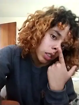 EmmaMelissa0521のライブXXXチャット