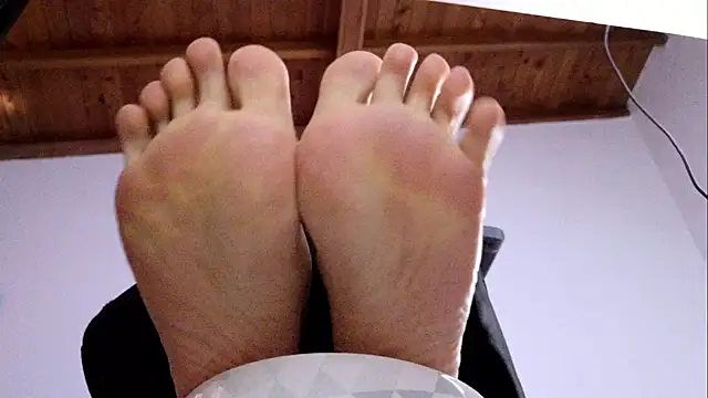 dulcepurnimaqos' Live XXX Chat