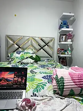 candy69- Live XXX Chat