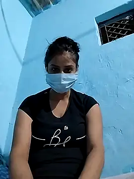 Niharika450 Webcam Show