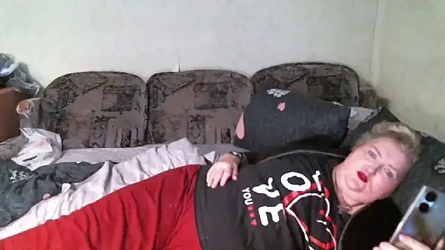 Chat +18 de Lana555 ao vivo