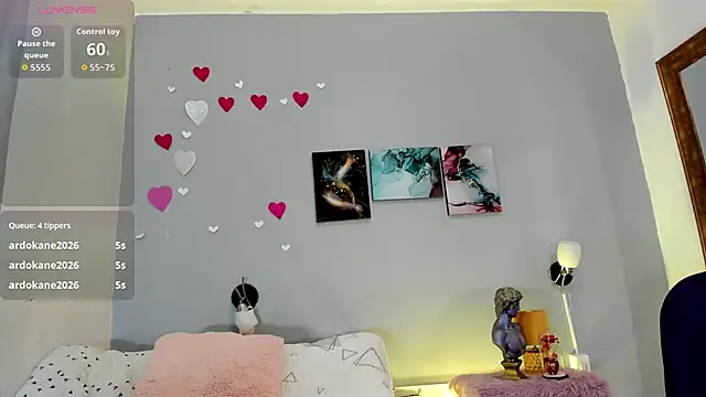 PauleteW10's Live XXX Chat