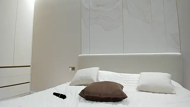 دردشة JenniferQueen11 الجنسية المباشرة