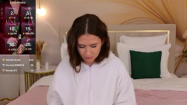 milaleoneliのライブXXXチャット