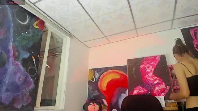 mariecam420 Adlı Modelin Canlı XXX Sohbeti