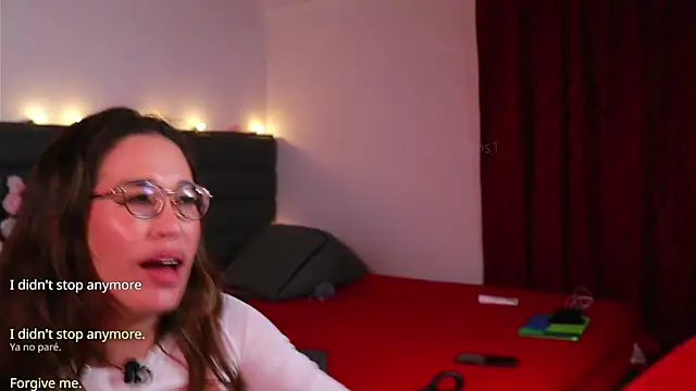 kathieandpovcock1 Adlı Modelin Canlı XXX Sohbeti