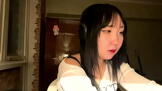 Yunananaan Live XXX chat