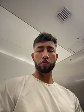 liam_bronwのウェブカメラショー