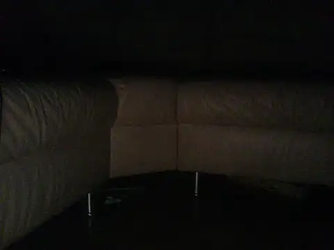 dongoralesko77: διαδικτυακό σόου στην κάμερα