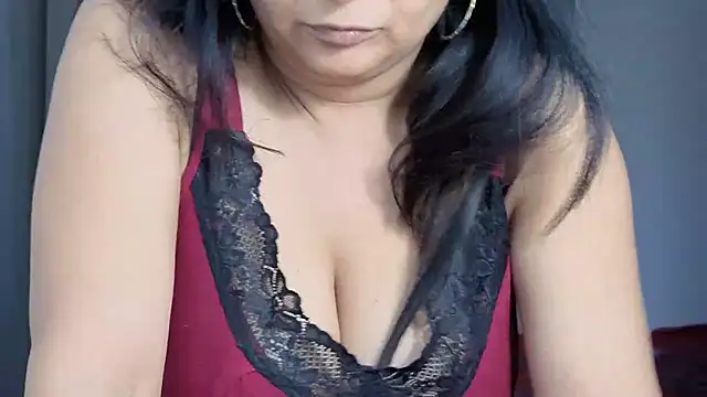 Živý XXX chat HotSpicyGujju