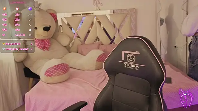 Chat XXX ao vivo de SABRIINA_TAY