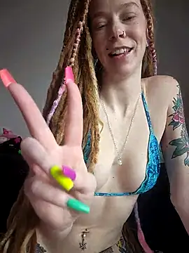 LucidLucy's Webcam Show