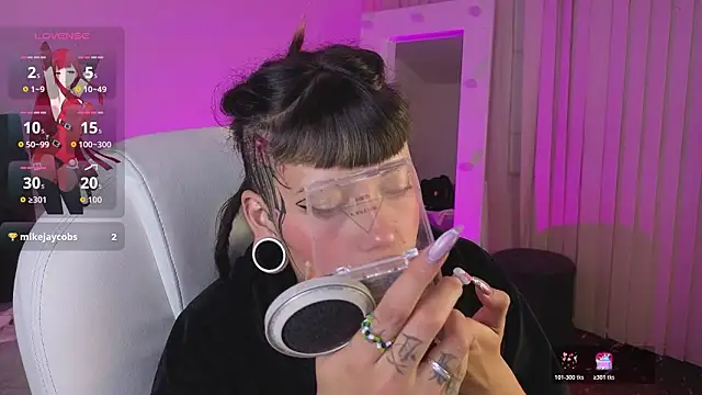 _sharlotte777 Live XXX-Chat