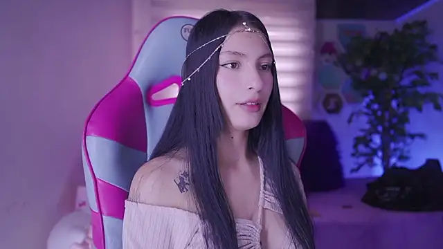 Rebecah_1のライブXXXチャット