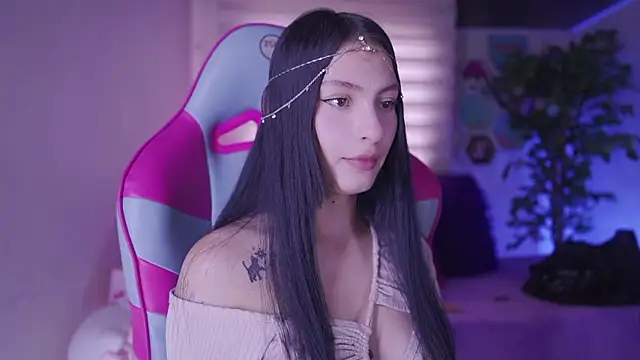 Rebecah_1 Adlı Modelin Canlı XXX Sohbeti