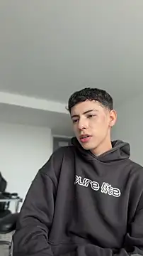 Czat XXX na żywo – Sebastian_Reed