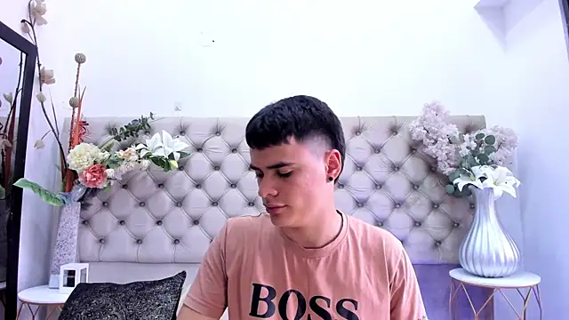 Chatroom XXX en direct de BenitoSaenz