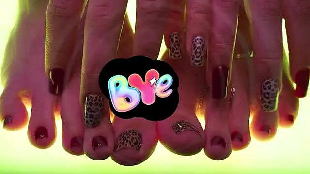 Chatroom XXX en direct de LolaLemona