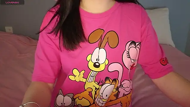 แชท XXX สดของ NyraX