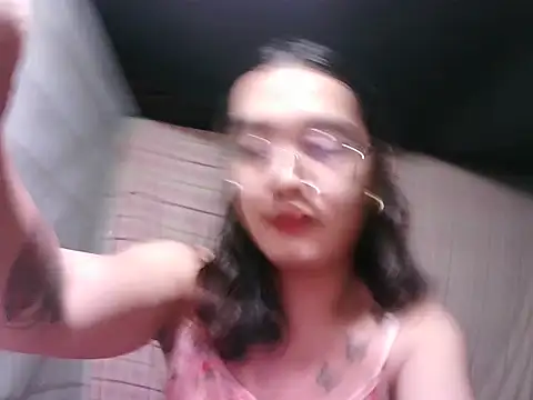 Chat XXX ao vivo de asian_janella