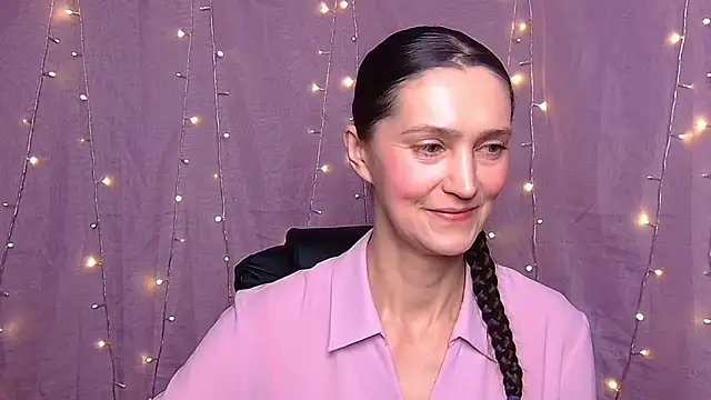 แชท XXX สดของ TayaFinch