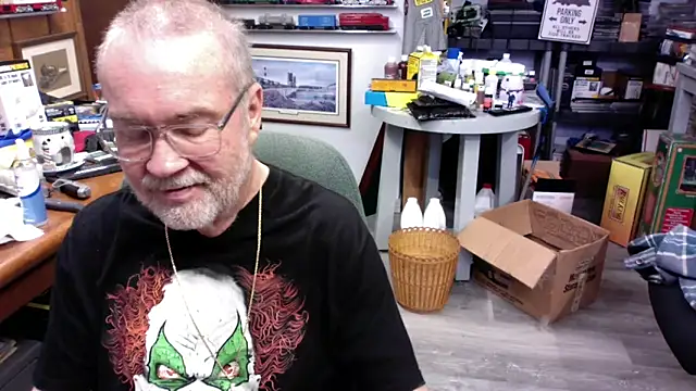 Pokazy przed kamerką – Jcaspen