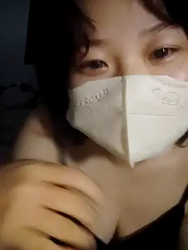 miniiceyya's Live XXX Chat