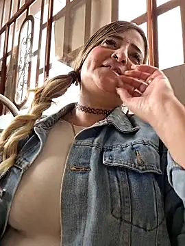 دردشة AlexadraJones3453 الجنسية المباشرة