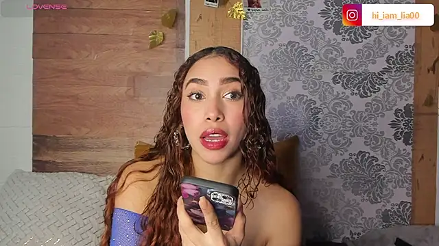 LiaHansson00's Live XXX Chat