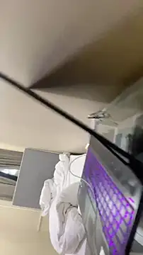 bhagiheroのライブXXXチャット