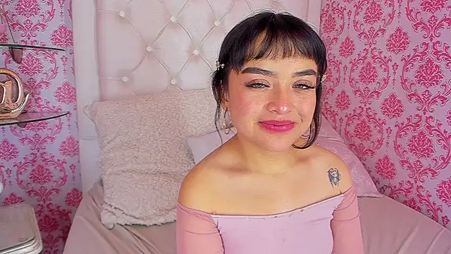 แชท XXX สดของ Mai_Rouse