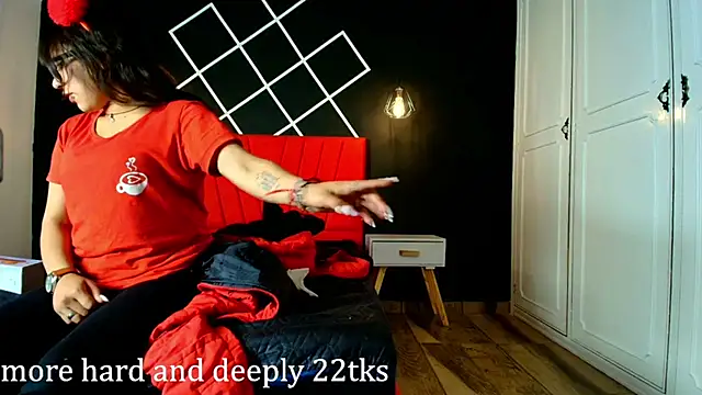 แชท XXX สดของ ambriosialove