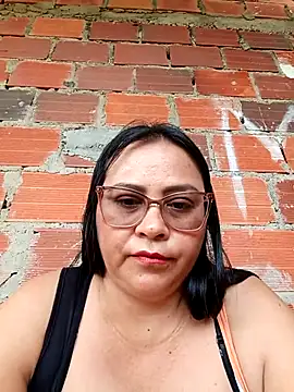 Dirty-Momm-Divorced-Hot – Live XXX-chat