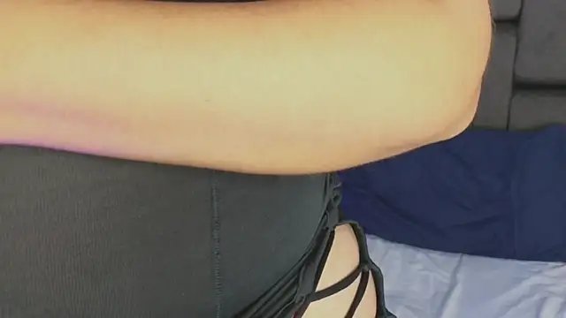 XXX chat uživo modela Missy_22_