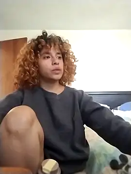 EmmaMelissa0521 élő XXX-chatje