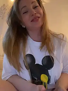 Lady__Maria 现场XXX聊天