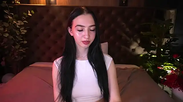 WildKittenX_ 即時 XXX 聊天