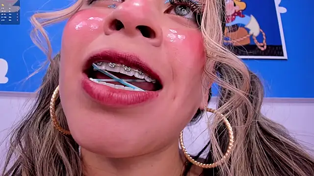 دردشة miss__evolet الجنسية المباشرة