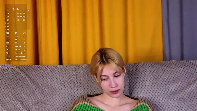 AngelicRice 即時 XXX 聊天