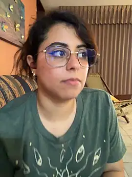 XXX chat uživo modela LaHijaDelPecado