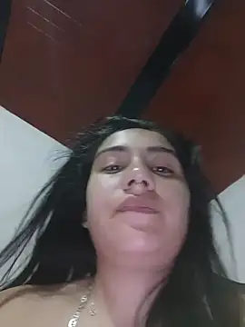Chat XXX ao vivo de Hellen_Alex