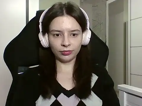 LariceSexy: онлайн-секс-чат