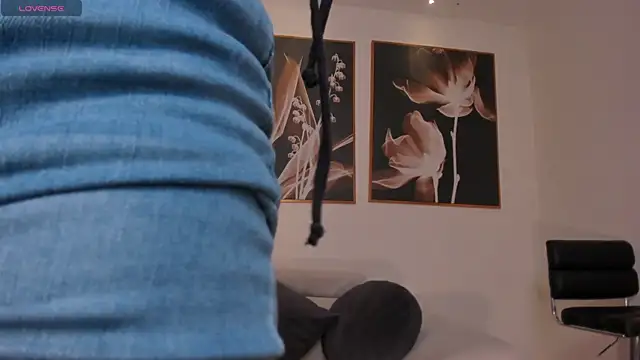 TiffannySins élő XXX-chatje