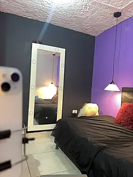 Karim_mansur Adlı Modelin Canlı XXX Sohbeti