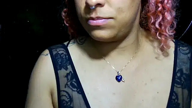 Chat XXX ao vivo de Cata_Blue__