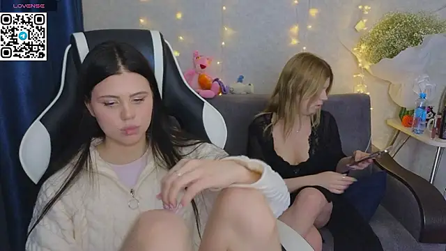 _wifi_'s Live XXX Chat