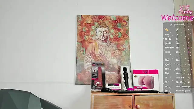 AmberAdams_ Adlı Modelin Canlı XXX Sohbeti