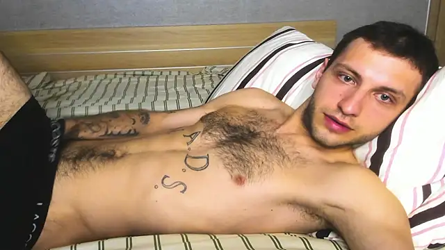 DarkRogue19's Webcam Show