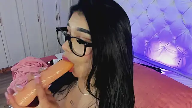 saryth_hott Live XXX-chat