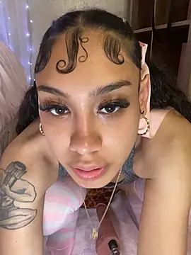 Онлайн чат XXX badbaby187